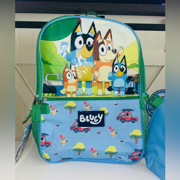 Bluey 17” Backpack w/ Lunch Bag 2-Piece Set Family Trip Theme NWT - Picture 9 of 16